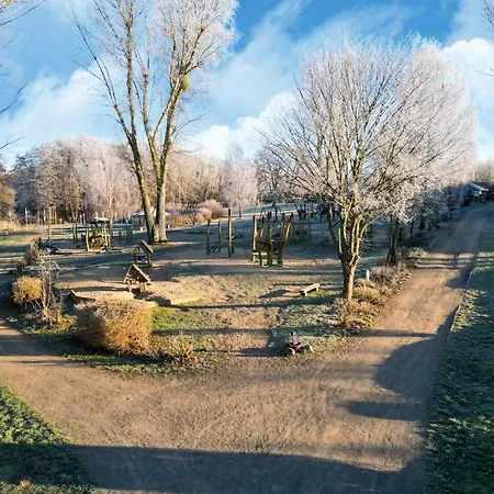 Skandinavisches In Mirow Feriehus *