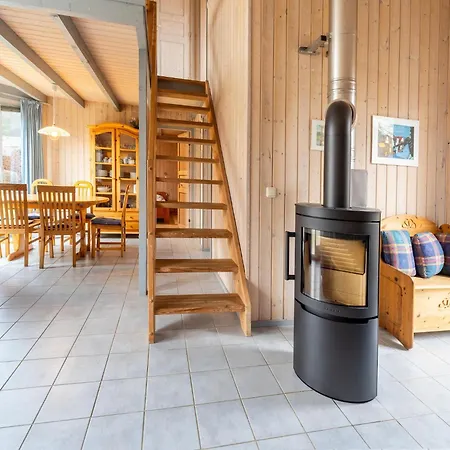 Skandinavisches In Mirow Feriehus *